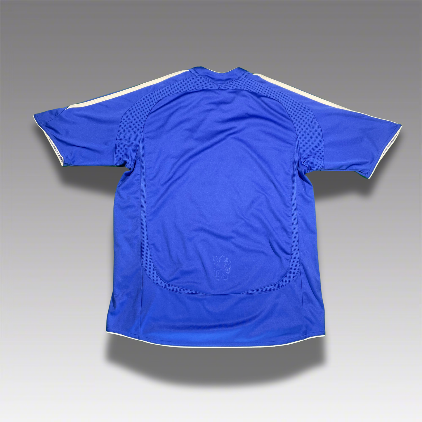 Retro Adidas FC Chelsea Trikot 2006/07 Vintage, Original fußball trikot, Kindergröße, Original trikot, retro fußball trikot, vintage fußballtrikot, originale fußball trikots, authentische fußballtrikots, trikot retro 90er, trikot retro 2000er, classic football jersey, original trikot kaufen, offizielles fußballtrikot, spielerversion trikot, fußball trikot herren, fußball trikot kinder, trikot sammlerstück, limitierte trikot edition, günstig, adidas retro trikot, nike vintage, chelsea, eden hazard