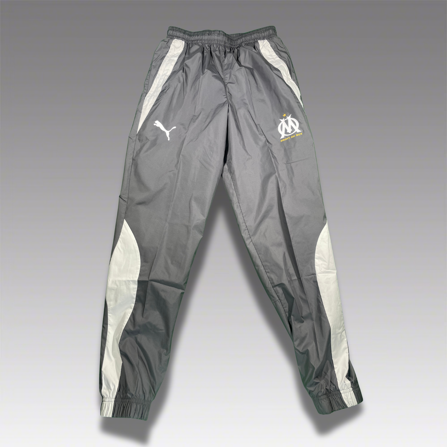 Puma Marseille Trackpants, olympique marseille, pashanim, vintage tracksuit, retro fußball trainingsanzug, vintage fußball trainingsanzug, adidas retro tracksuit, nike vintage tracksuit, tracksuit outfit, original tracksuit, authentische tracksuits, oldschool tracksuit, vintage fußball sportanzug, retro jogginganzug, premium vintage tracksuit, tracksuit rarität, trainingsanzug retro 90er, retro tracksuit deutschland, retro tracksuit kaufen, vintage fußballtrikot, original, fußball, marseille, retro fußball