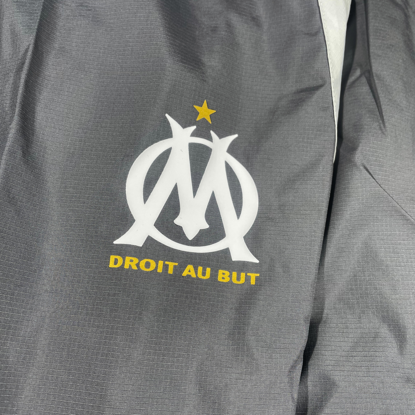 Marseille Trackpants, olympique marseille, pashanim, vintage tracksuit, retro fußball trainingsanzug, vintage fußball trainingsanzug, retro tracksuit, vintage tracksuit, tracksuit outfit, original tracksuit, authentische tracksuits, oldschool tracksuit, vintage fußball sportanzug, retro jogginganzug, premium vintage tracksuit, tracksuit rarität, trainingsanzug retro 90er, retro tracksuit deutschland, retro tracksuit kaufen, vintage fußballtrikot, original, fußball, marseille, retro fußball