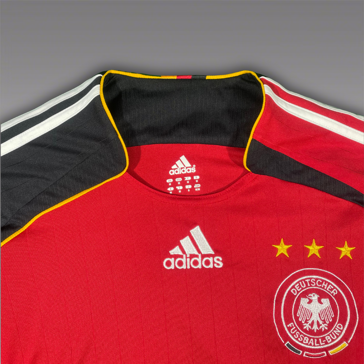 Retro DFB Deutschland Trikot WM 2006 Vintage, Original trikot, retro fußball trikot, vintage fußballtrikot, originale fußball trikots, authentische fußballtrikots, trikot retro 90er, trikot retro 2000er, classic football jersey, vintage jersey, original trikot kaufen, offizielles fußballtrikot, spielerversion trikot, fußball trikot herren, fußball trikot kinder, trikot sammlerstück, limitierte trikot edition, günstig, adidas retro trikot, nike vintage trikot, deutschland trikot rot schwarz, 2006