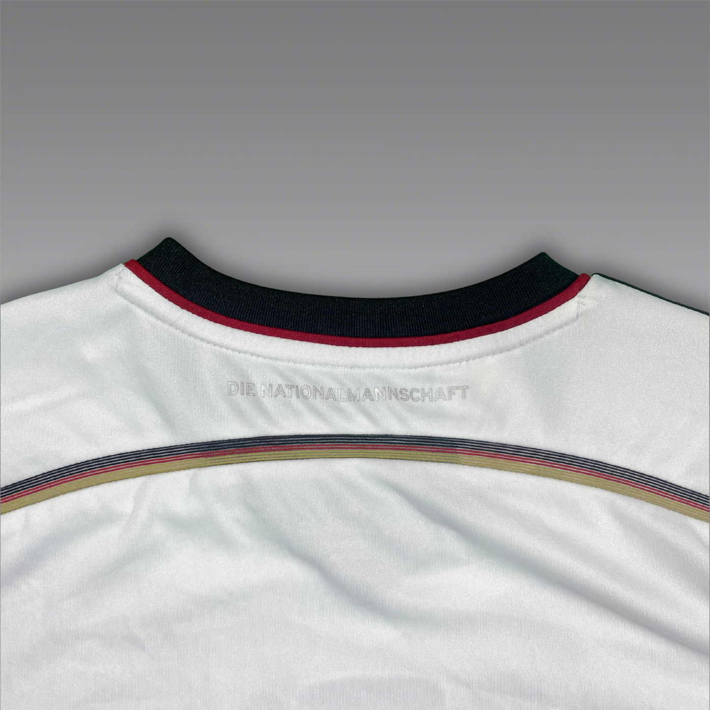 Adidas DFB Deutschland Trikot WM 2014 Kindergröße, Original Vintage, fußball trikot, Kindergröße, Original trikot, retro fußball trikot, vintage fußballtrikot, originale fußball trikots, authentische fußballtrikots, trikot retro 90er, trikot retro 2000er, classic football jersey, original trikot kaufen, offizielles fußballtrikot, spielerversion trikot, fußball trikot herren, fußball trikot kinder, trikot sammlerstück, limitierte trikot edition, günstig, deutschland wm2014, brasilien, götze, kroos