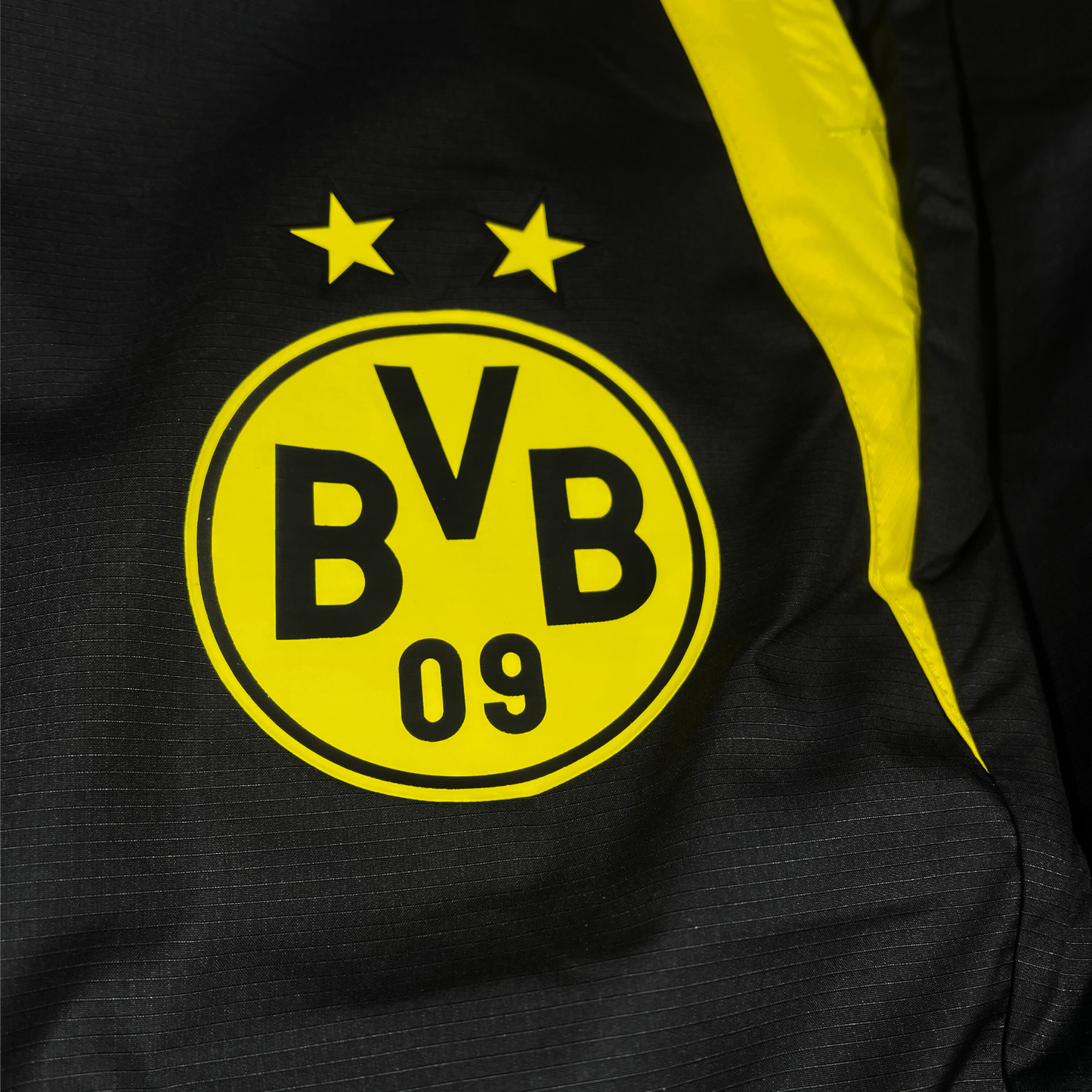 bvb Trackpants, borussia dortmund, pashanim, vintage tracksuit, retro fußball trainingsanzug, vintage fußball trainingsanzug, retro tracksuit, vintage tracksuit, tracksuit outfit, original tracksuit, authentische tracksuits, oldschool tracksuit, vintage fußball sportanzug, retro jogginganzug, premium vintage tracksuit, tracksuit rarität, trainingsanzug retro 90er, retro tracksuit deutschland, retro tracksuit kaufen, vintage fußballtrikot, original, fußball, bvb, retro fußball, bvb09