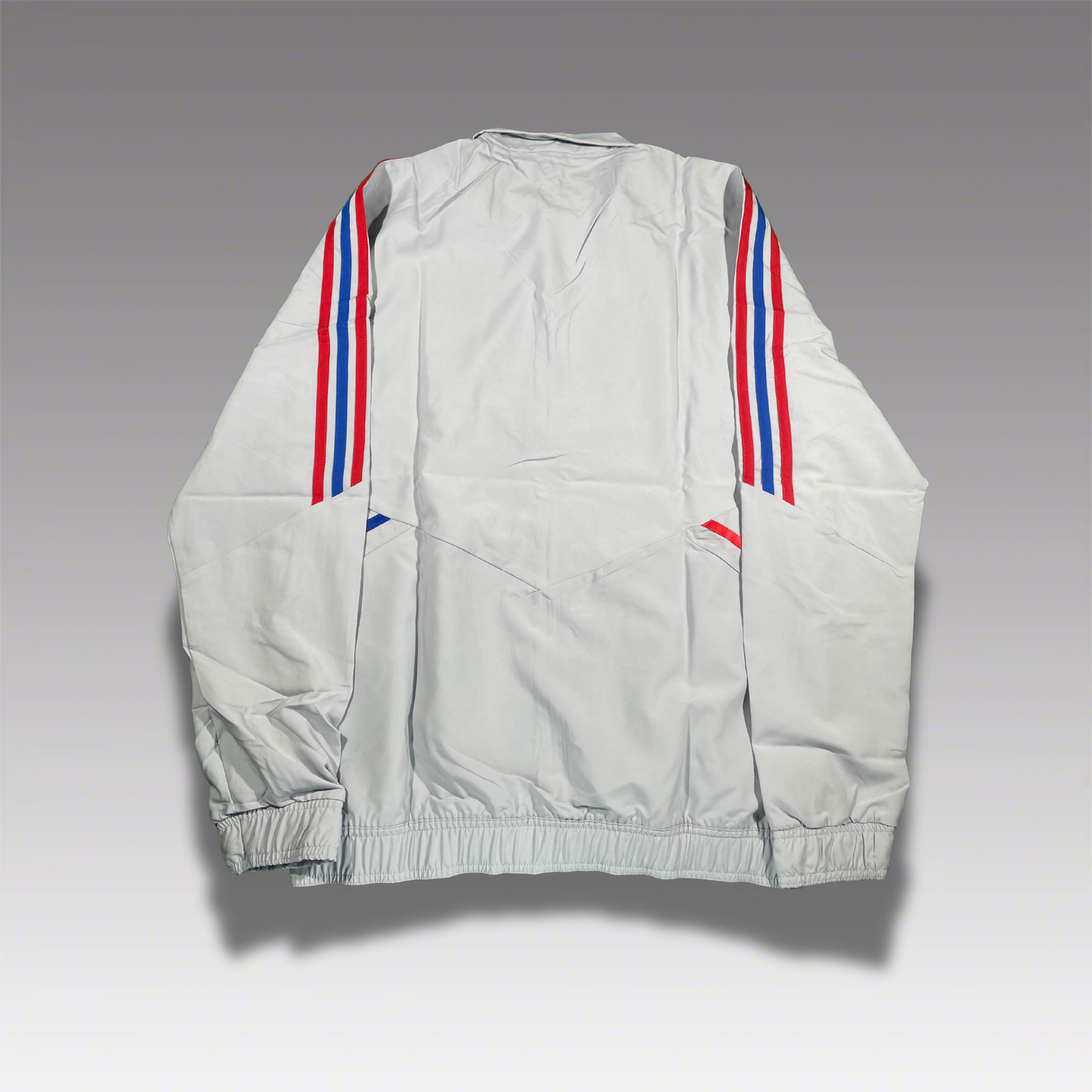 Olympique Lyon Trackjacket Jacke Adidas Vintage, kikivintage pashanim, vintage tracksuit, retro fußball trainingsanzug, vintage fußball trainingsanzug, adidas retro tracksuit, nike vintage tracksuit, tracksuit outfit, original tracksuit, authentische tracksuits, oldschool tracksuit, vintage fußball sportanzug, retro jogginganzug, premium vintage tracksuit, trainingsanzug retro 90er, retro tracksuit deutschland, retro tracksuit kaufen, vintage fußballtrikot, marseille, lyon, coole tracksuits