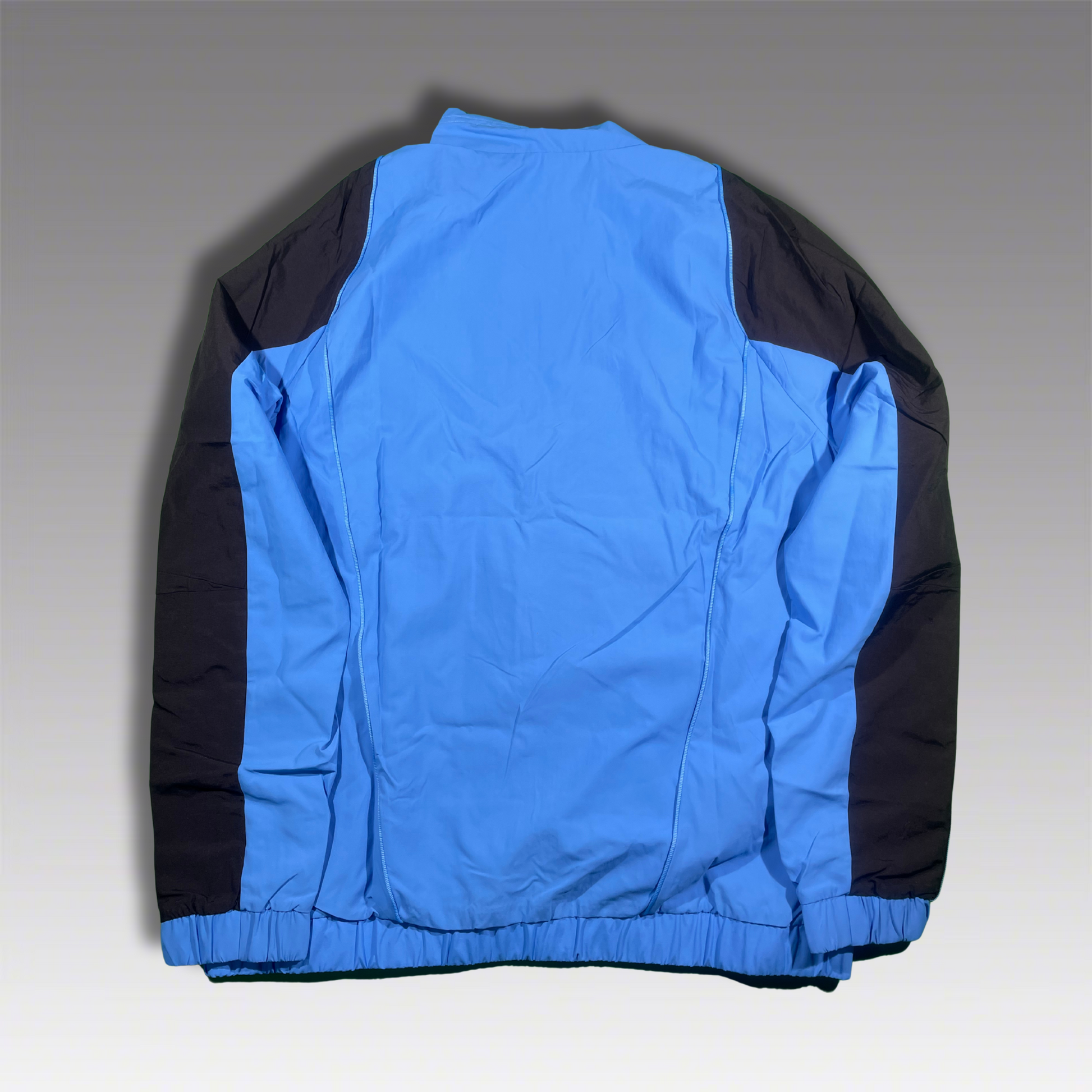 Adidas Arsenal Trackjacket, vintage tracksuit, retro fußball trainingsanzug, vintage fußball trainingsanzug, adidas retro tracksuit, nike vintage tracksuit, tracksuit outfit, original tracksuit, authentische tracksuits, oldschool tracksuit, vintage fußball sportanzug, retro jogginganzug, premium vintage tracksuit, tracksuit rarität, trainingsanzug retro 90er, retro tracksuit deutschland, retro tracksuit kaufen, vintage fußballtrikot, original, fußball, arsenal, retro fußball