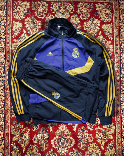 Real Madrid Tracksuit 2000 (XS)