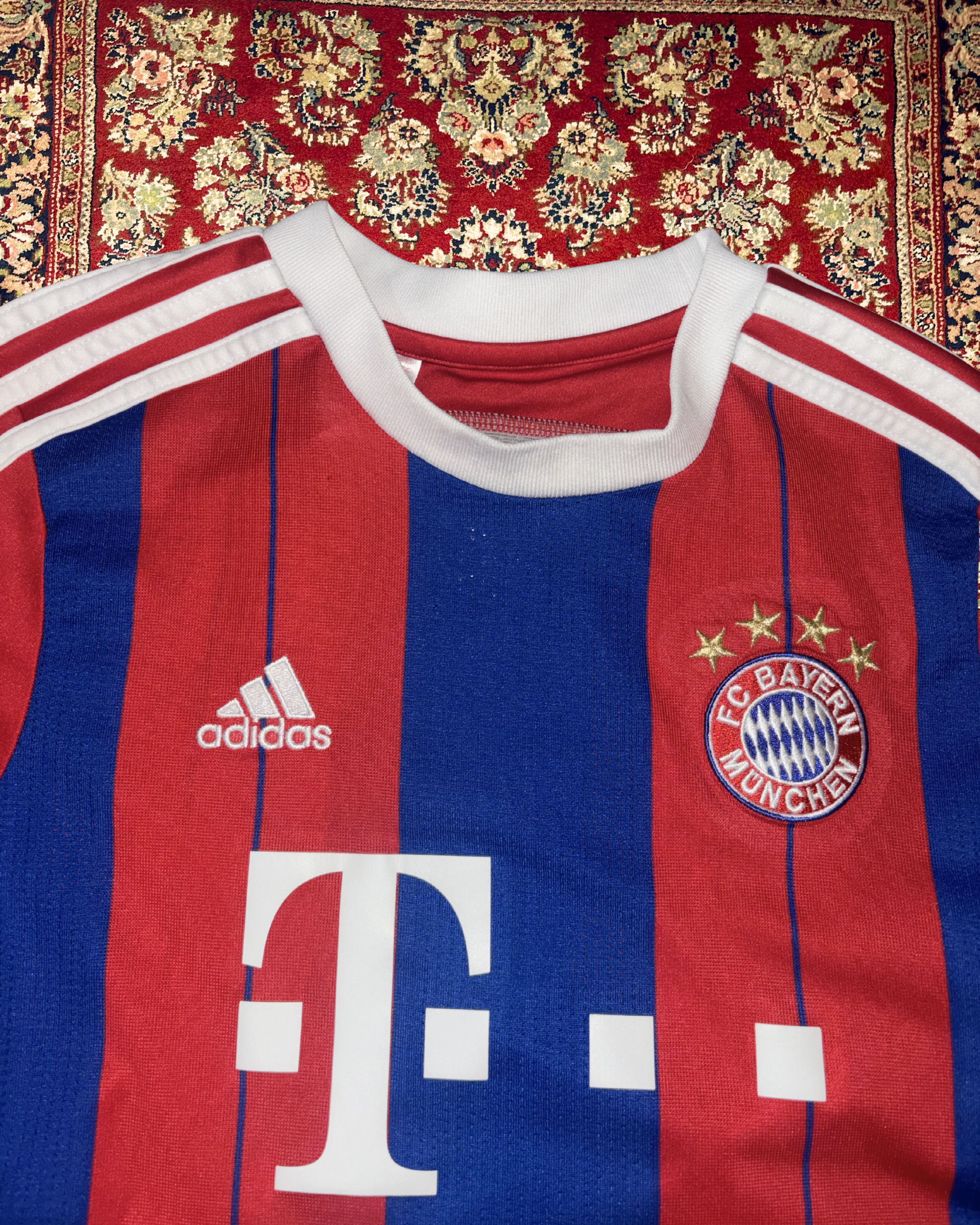 FC Bayern München Trikot 2016/17 (XL) AllAroundFootball