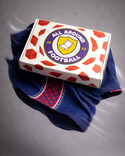 Mystery Box Trikot - Fußballtrikots Kinder - Fußballtrikot - Original Fußballtrikots - dfb trikot - trikots - trikots - fußball trikot mystery box - retro trikot - retro trikots - fußball trikot - fußballgeschenk - fußball geschenk - coole trikots - trikot kinder - trikots kinder - fußball kinder - fußballtrikot kinder - mbappe trikot - deutschland trikot - ronaldo trikot - trikot geschenk - trikots geschenk